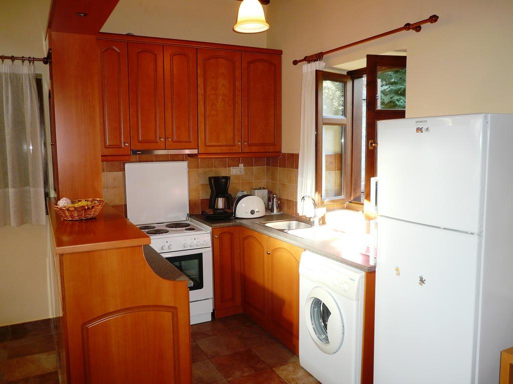 Maison Viros Kardamyli Quarto foto