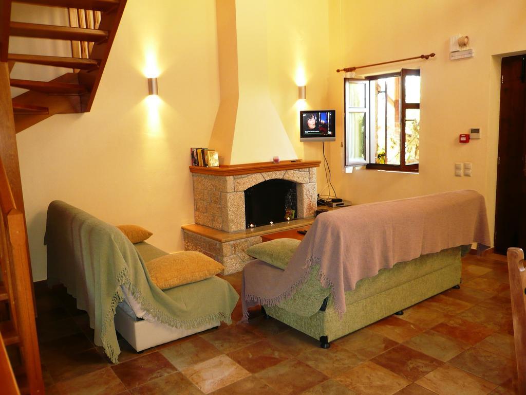 Maison Viros Kardamyli Quarto foto
